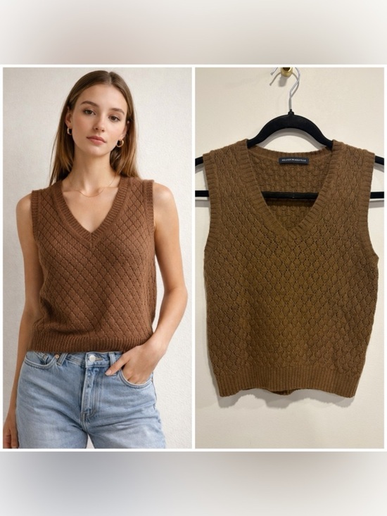 Brandy Melville Sweaters - Brandy Melville Brown Cable Knit Sweater Vest Wool Cashmere V-Neck One Size XS S